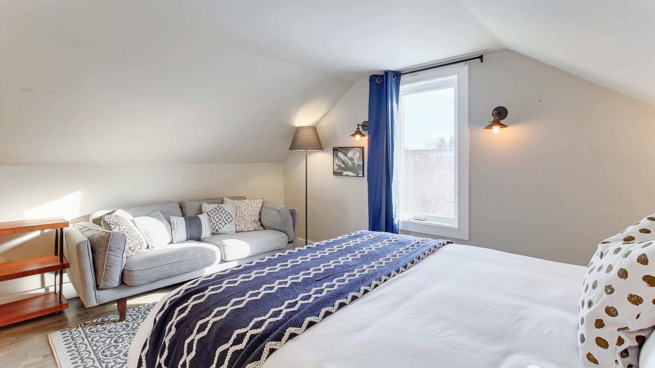 Photo of Bedroom in Edmonton