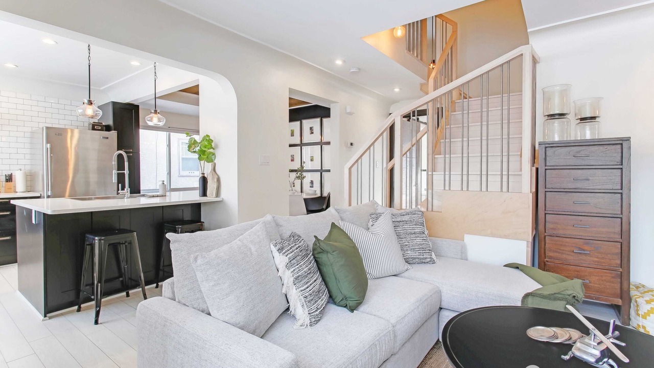 Photo of Livingroom in Edmonton