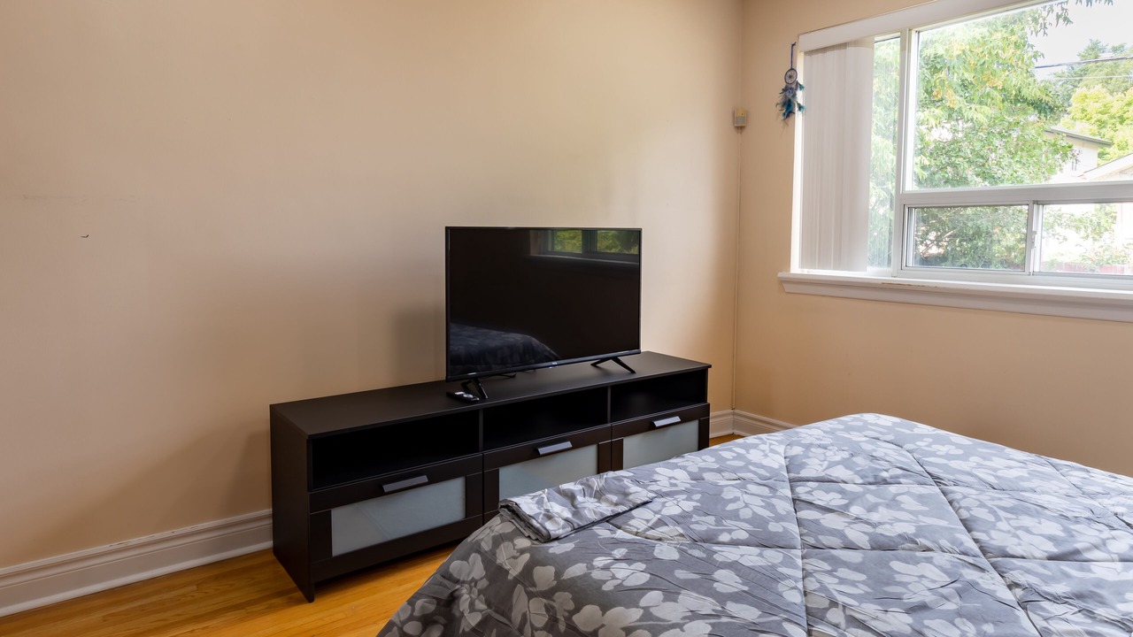 Photo of Bedroom in Etobicoke