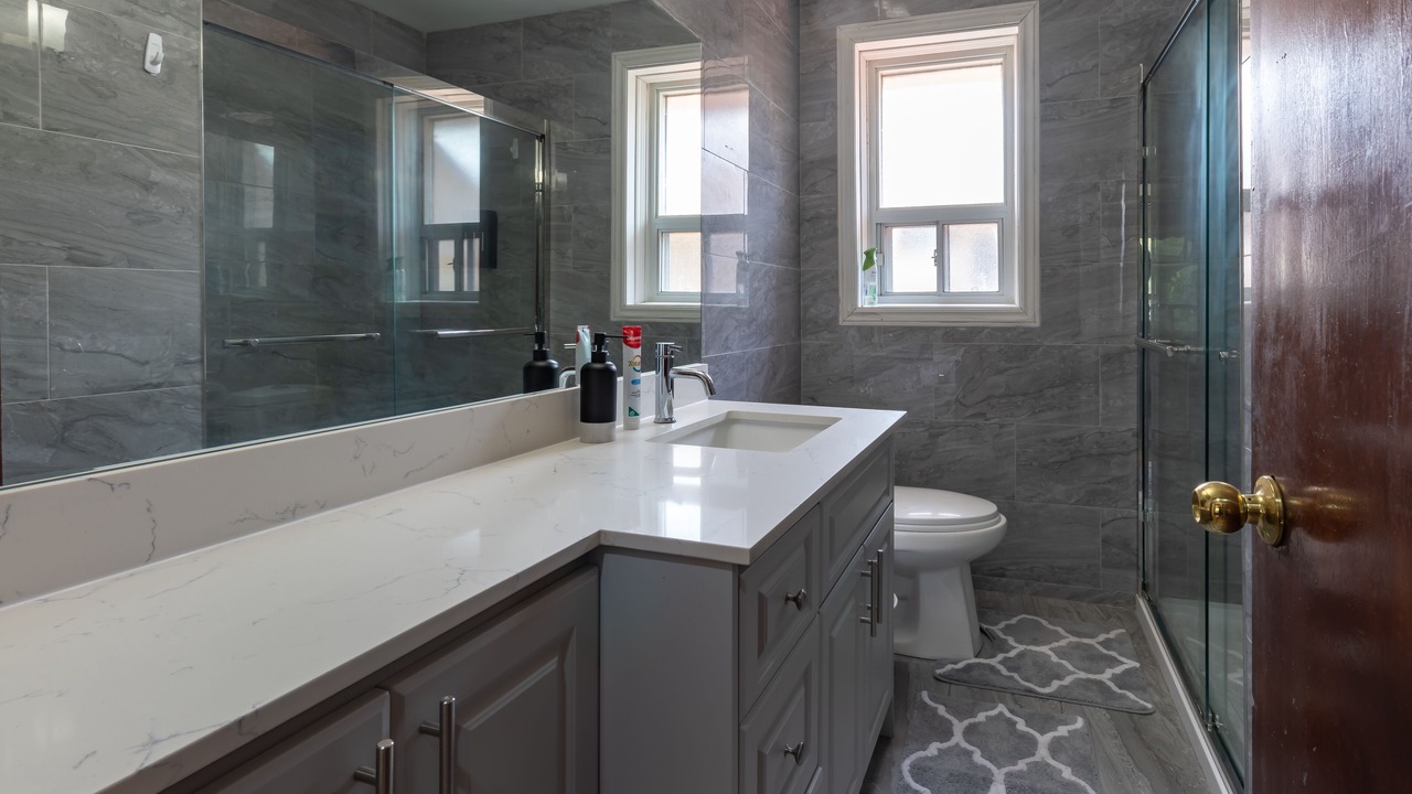 Photo of Bathroom in Etobicoke