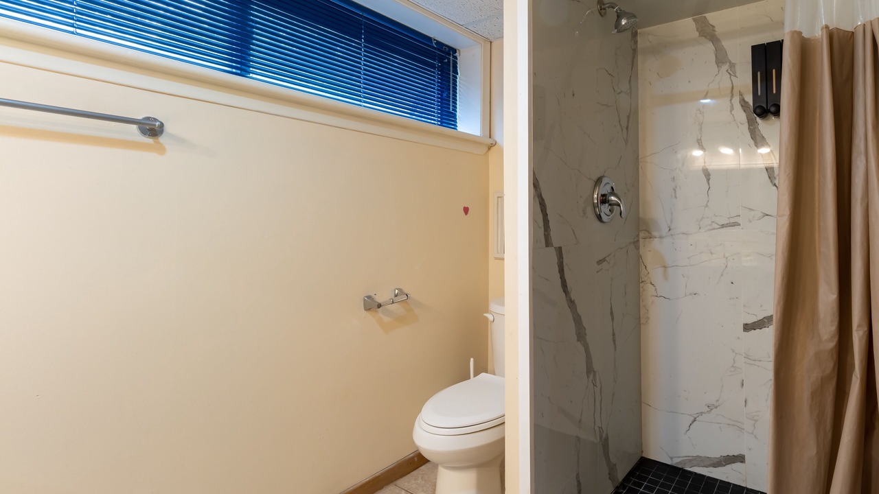 Photo of Bathroom in Etobicoke
