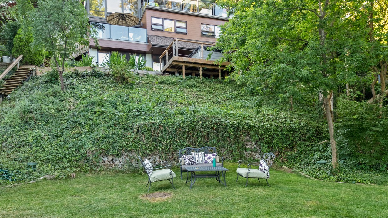 Photo of Outdoor in Aldershot