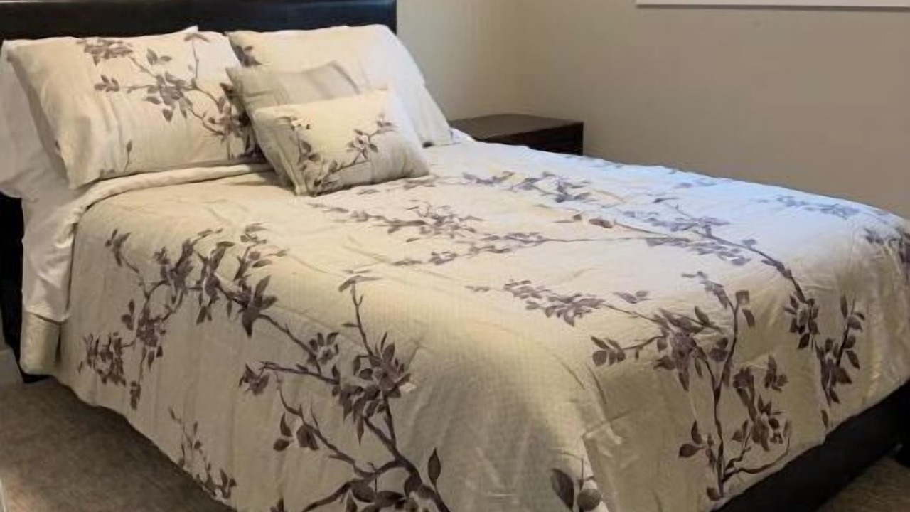Photo of Bedroom in Red Deer
