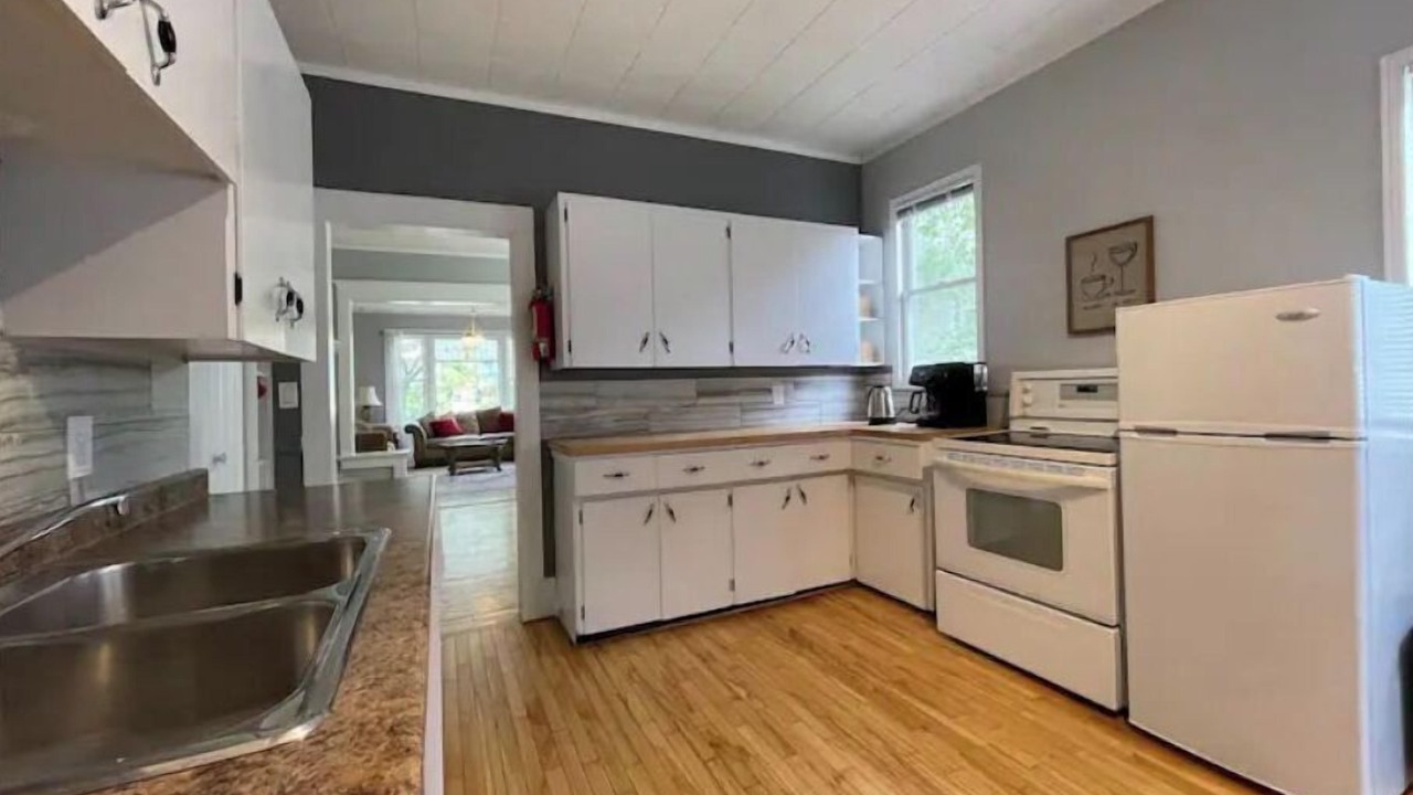 Photo of Kitchen in South Lethbridge