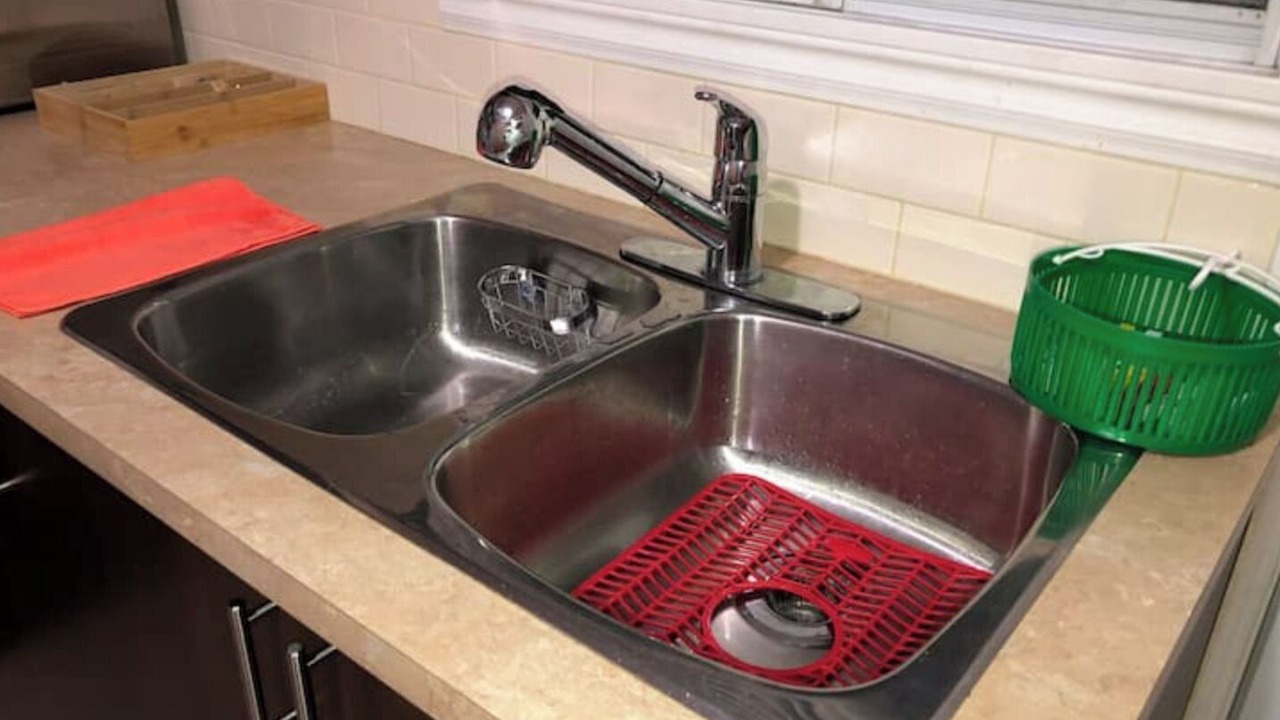 Photo of Kitchen in Saint-Leonard