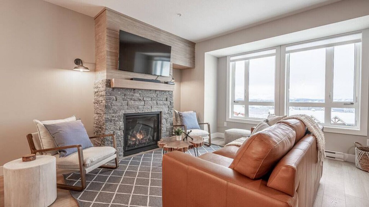 Photo of Livingroom in Snow Pine Estates