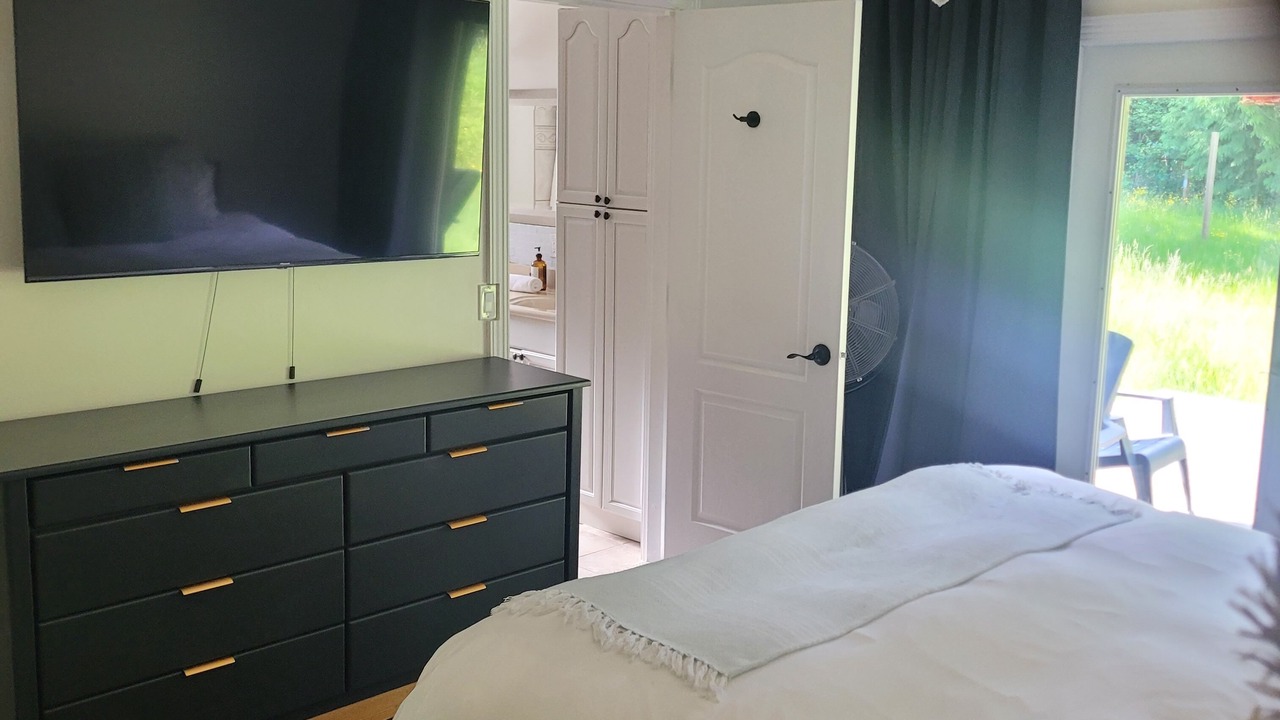 Photo of Bedroom in Maple Ridge