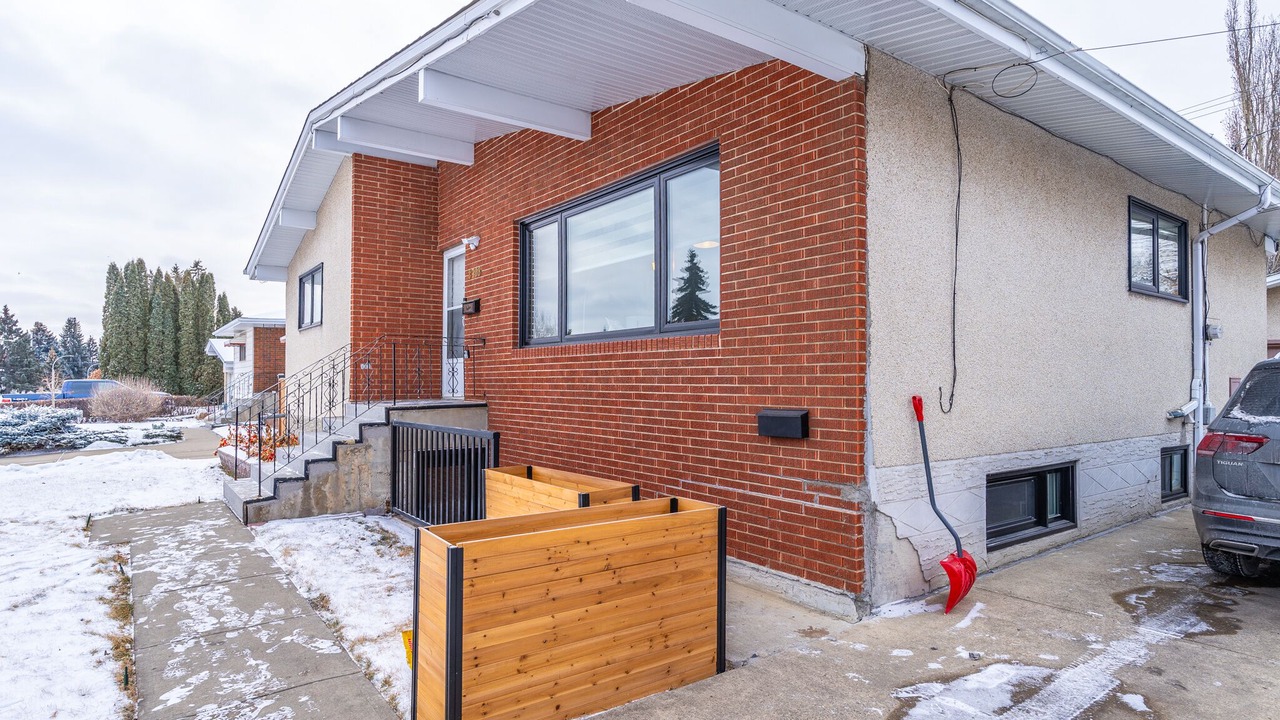 Photo of Outdoor in Edmonton