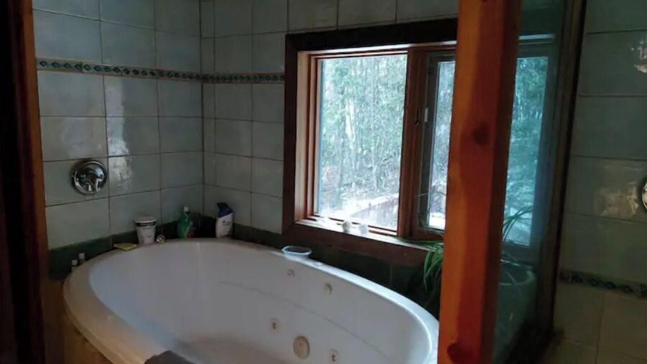 Photo of Bathroom in Central Kootenay