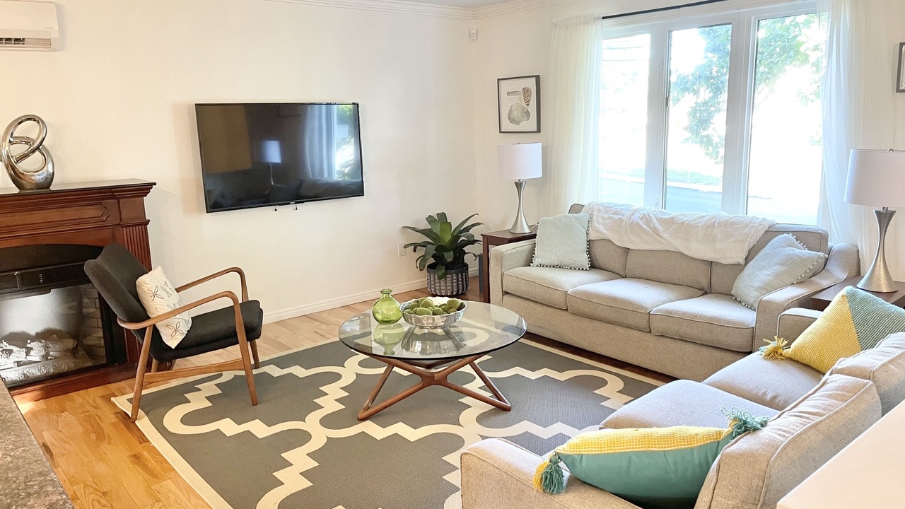 Photo of Livingroom in Cole Harbour