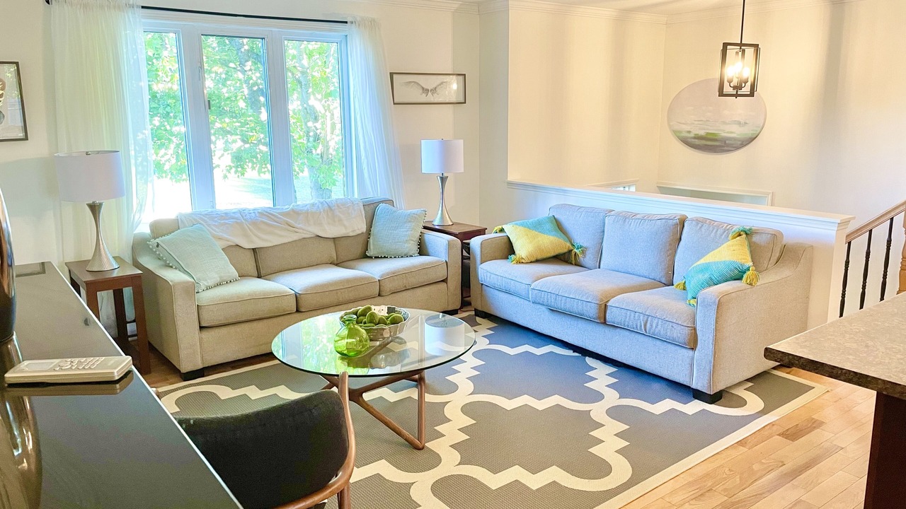 Photo of Livingroom in Cole Harbour