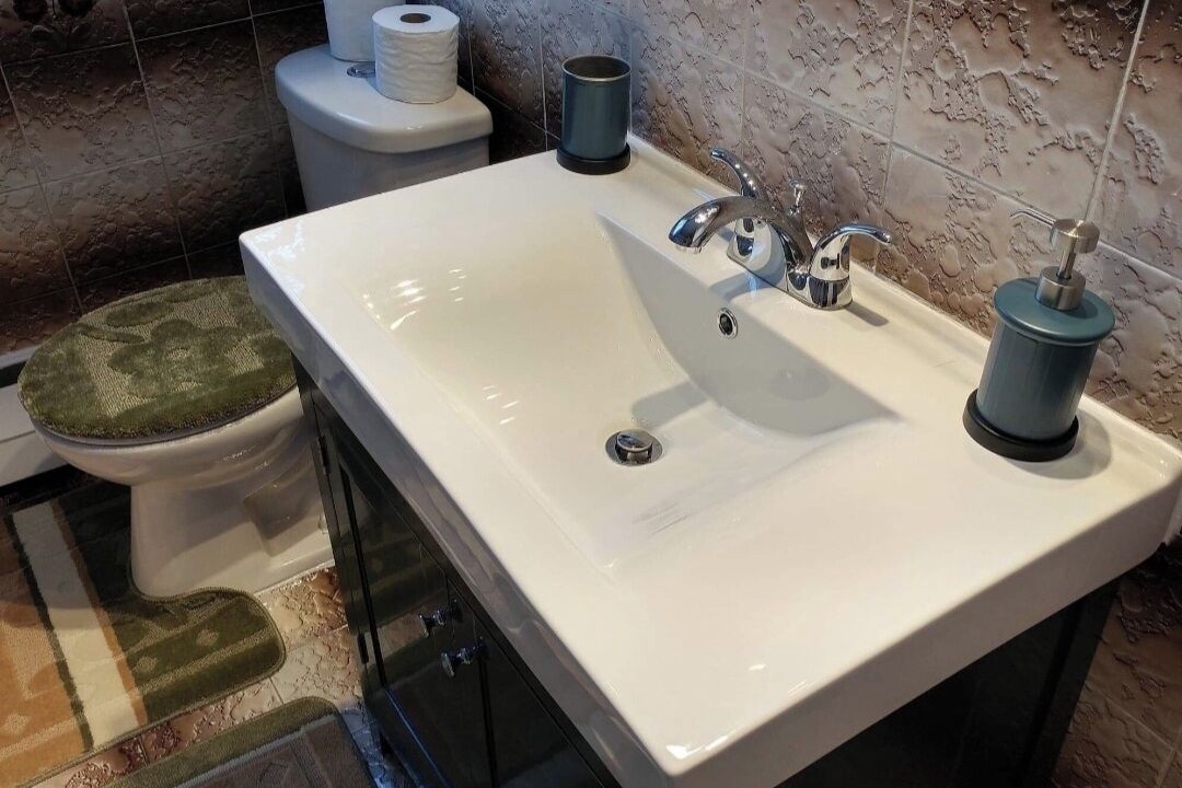 Photo of Bathroom in Saint-Leonard