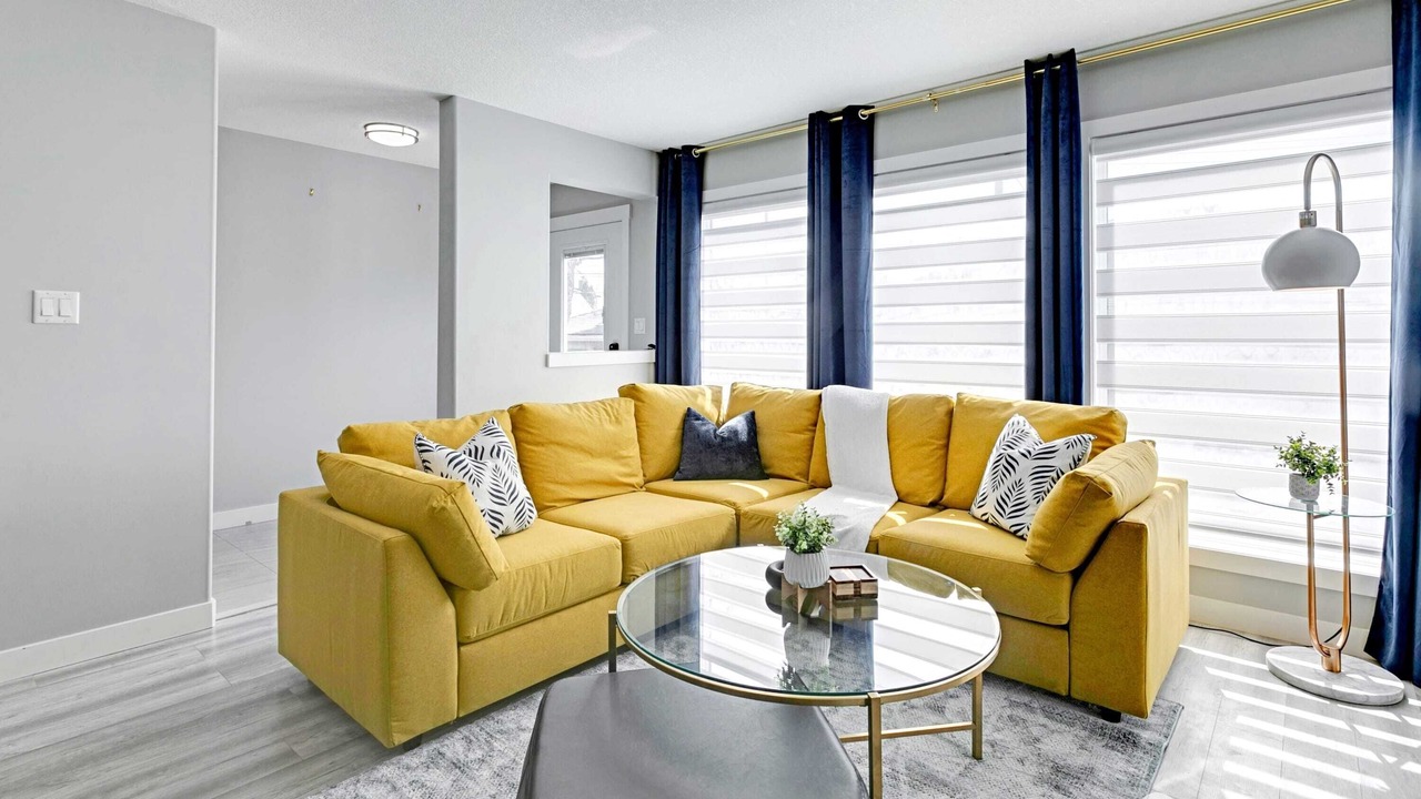 Photo of Livingroom in Edmonton