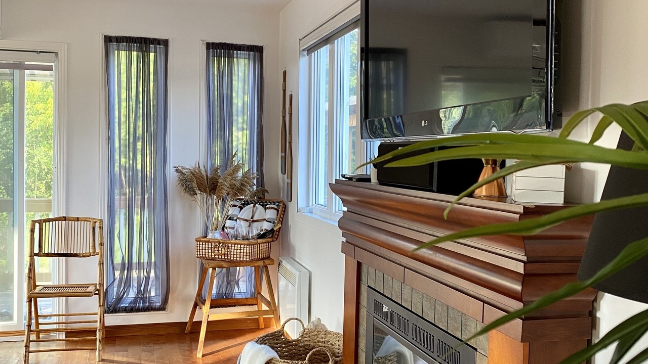 Photo of Livingroom in Val-des-Bois