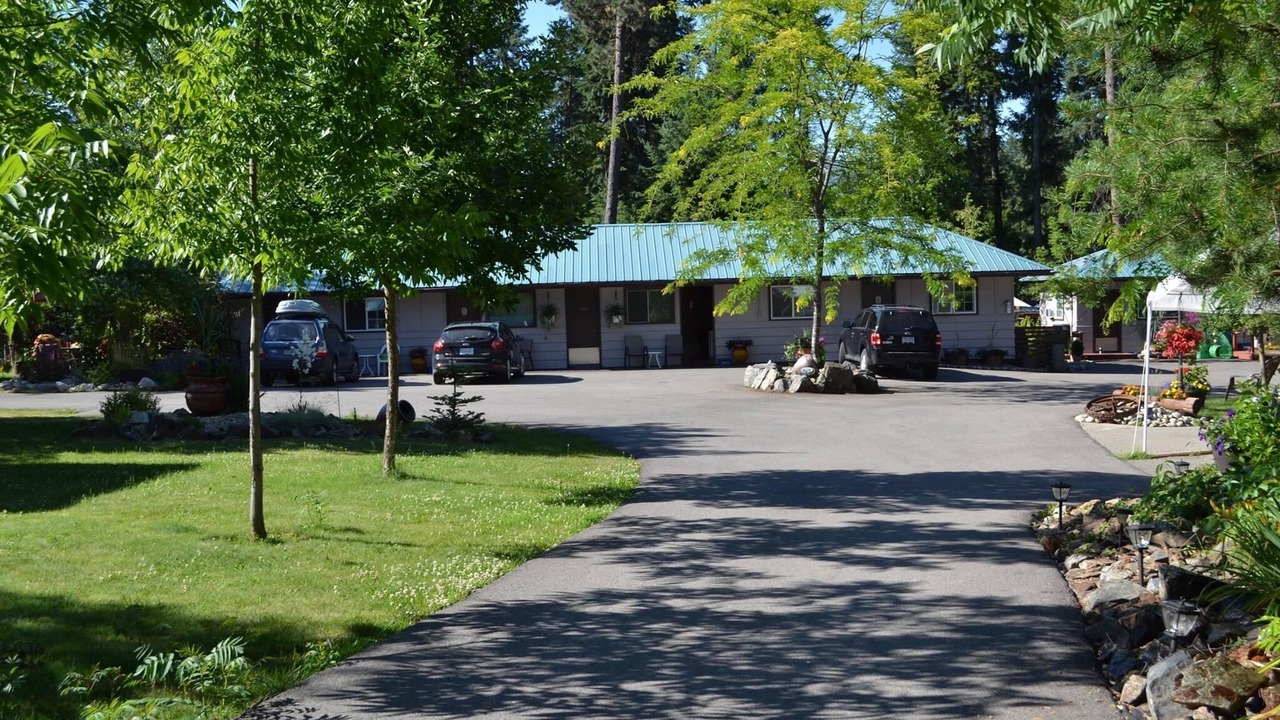 Photo of Others in Christina Lake