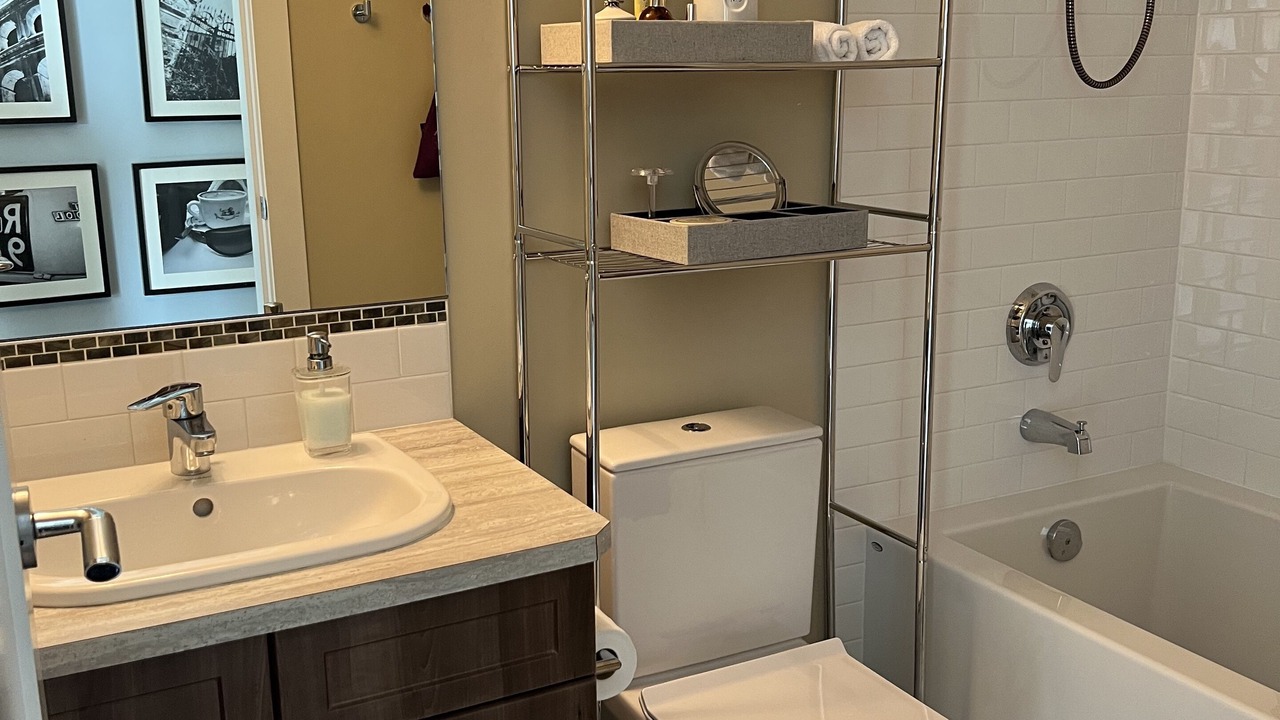 Photo of Bathroom in Okanagan-Similkameen