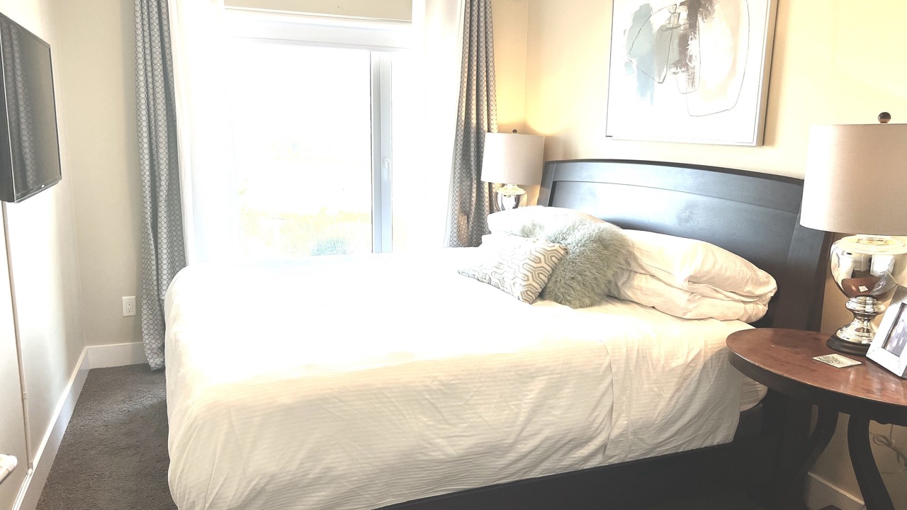 Photo of Bedroom in Okanagan-Similkameen