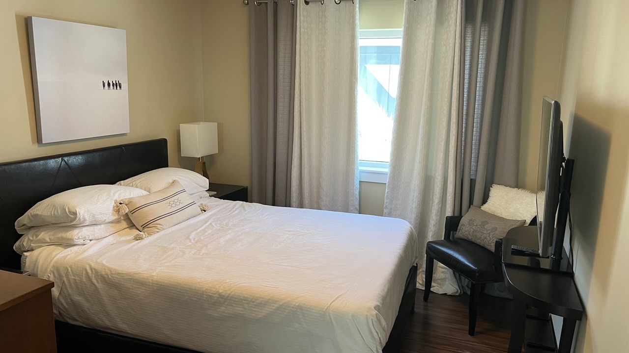 Photo of Bedroom in Okanagan-Similkameen