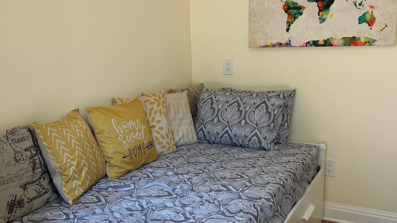 Photo of Bedroom in Six Points