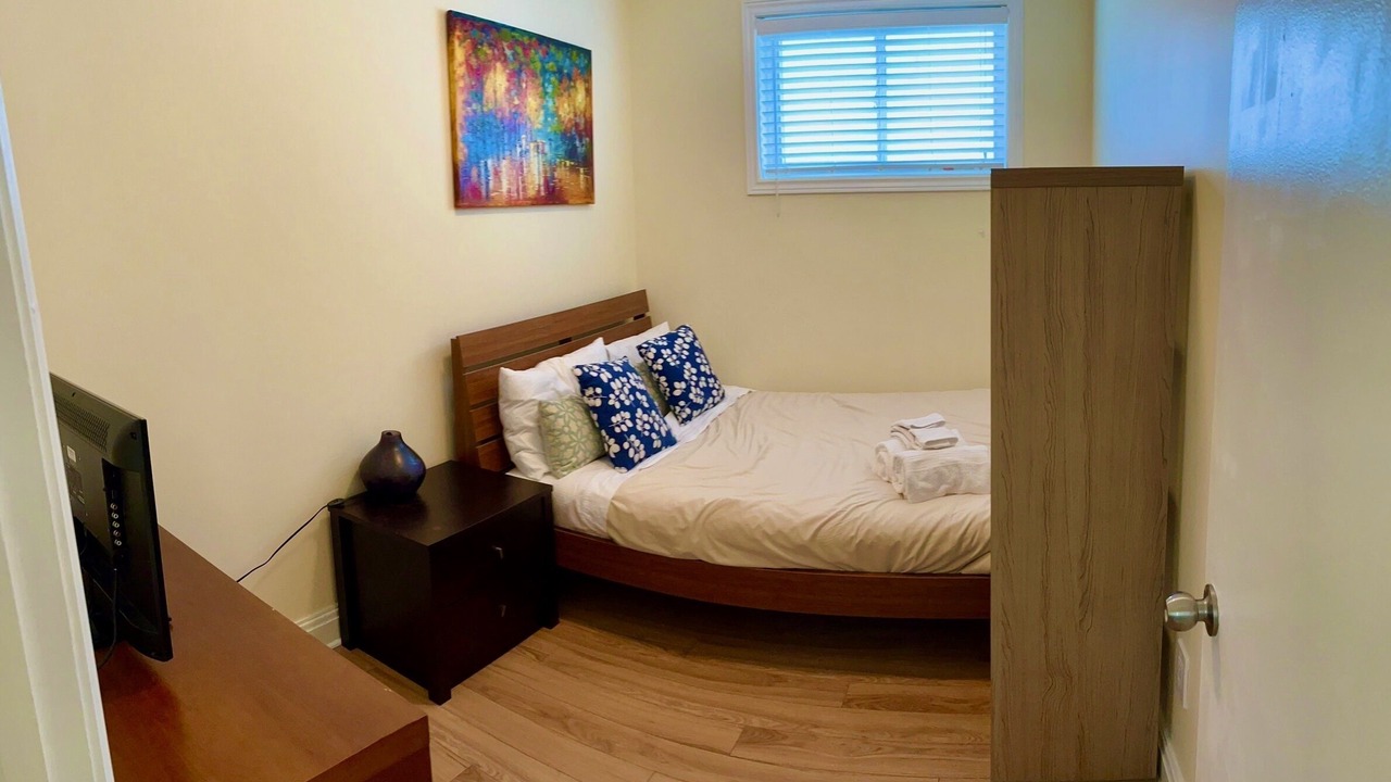Photo of Bedroom in Six Points