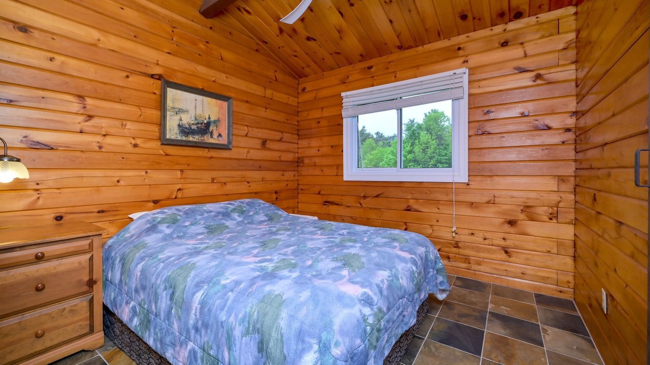 Photo of Bedroom in Mulmur