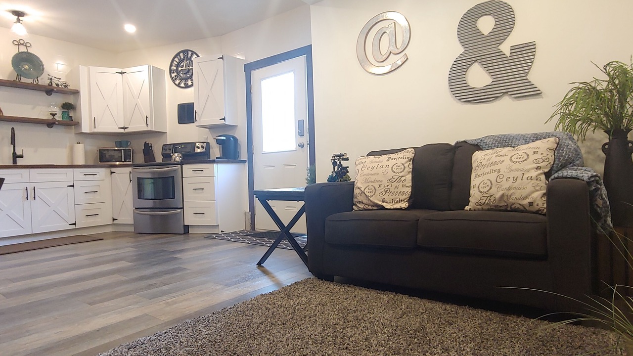 Photo of Livingroom in Upper Ten Oaks
