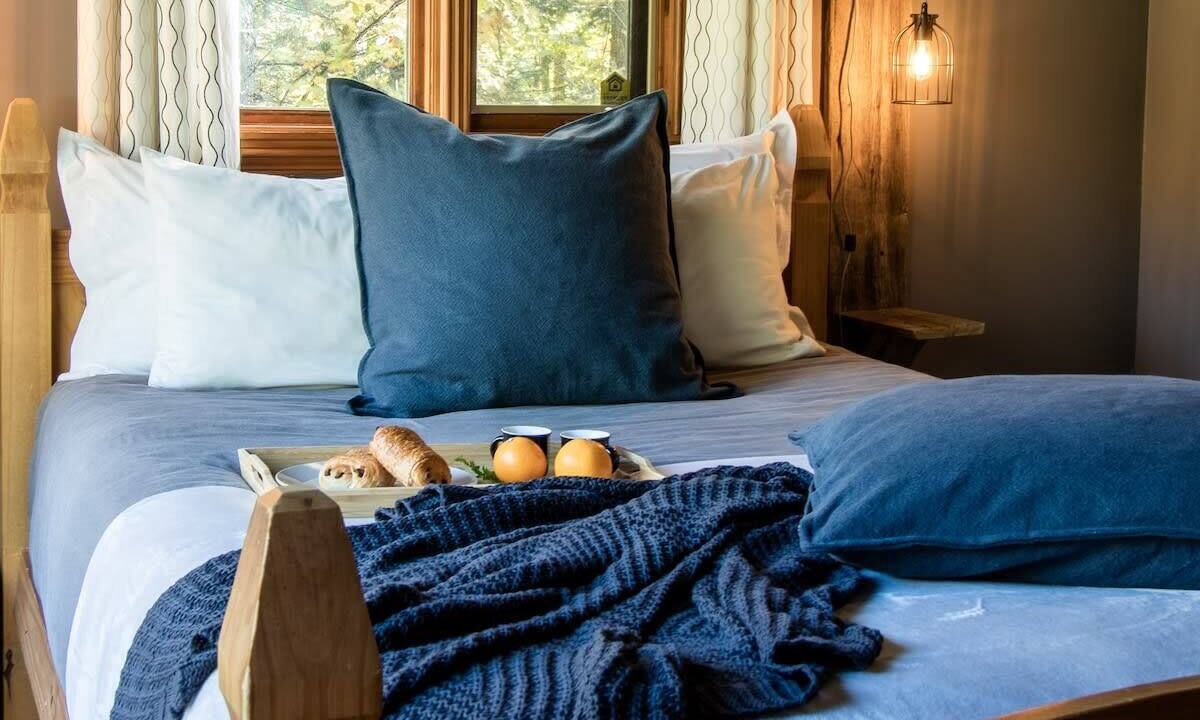 Photo of Bedroom in St-Adolphe-d'Howard