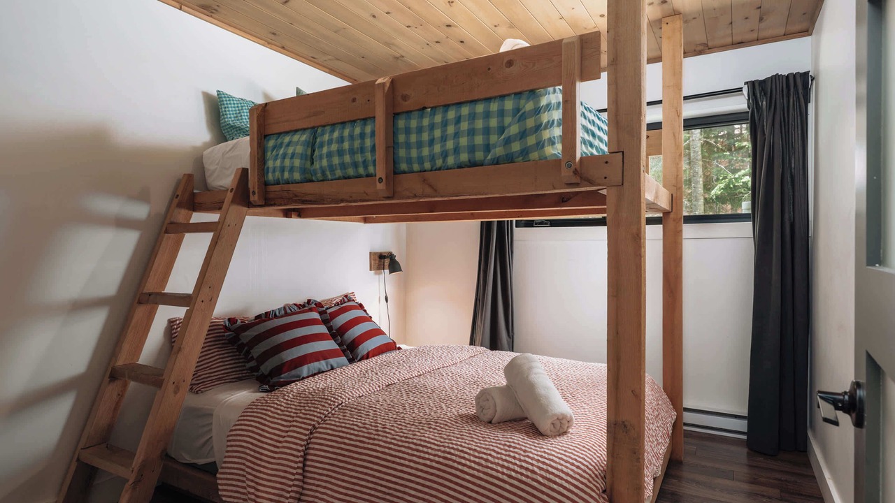 Photo of Bedroom in Chertsey