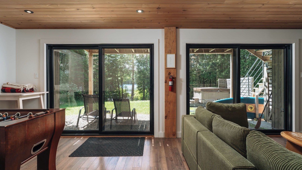 Photo of Livingroom in Chertsey