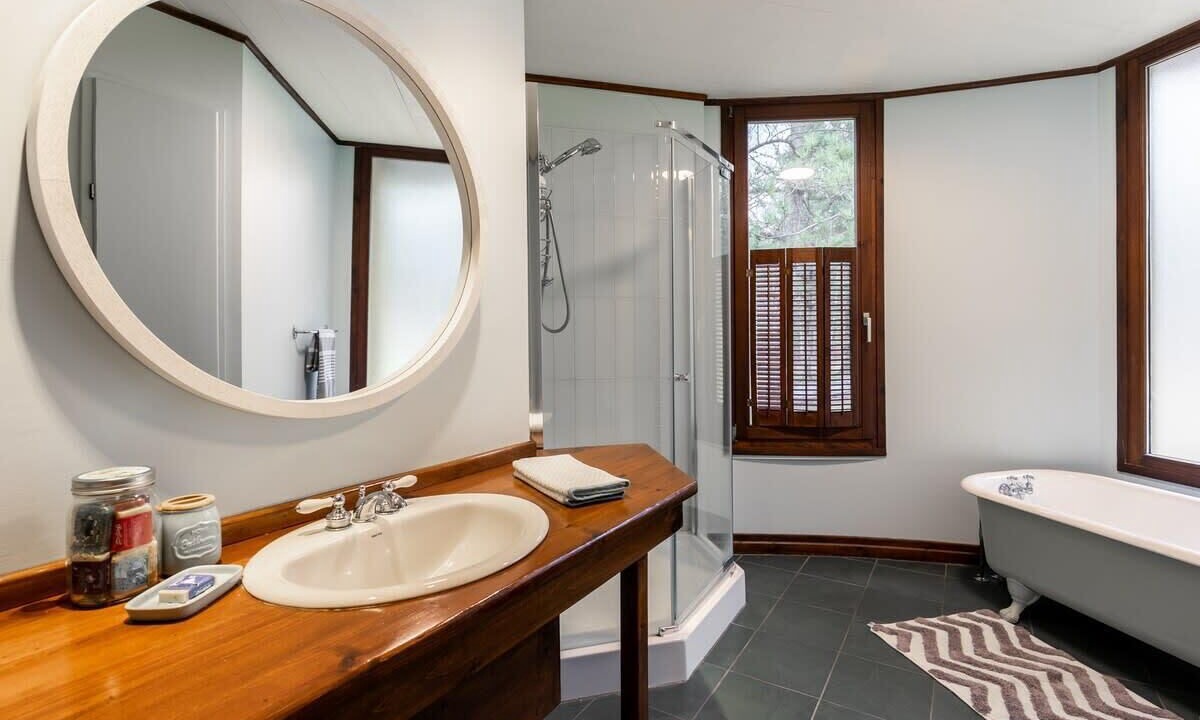 Photo of Bathroom in Orford