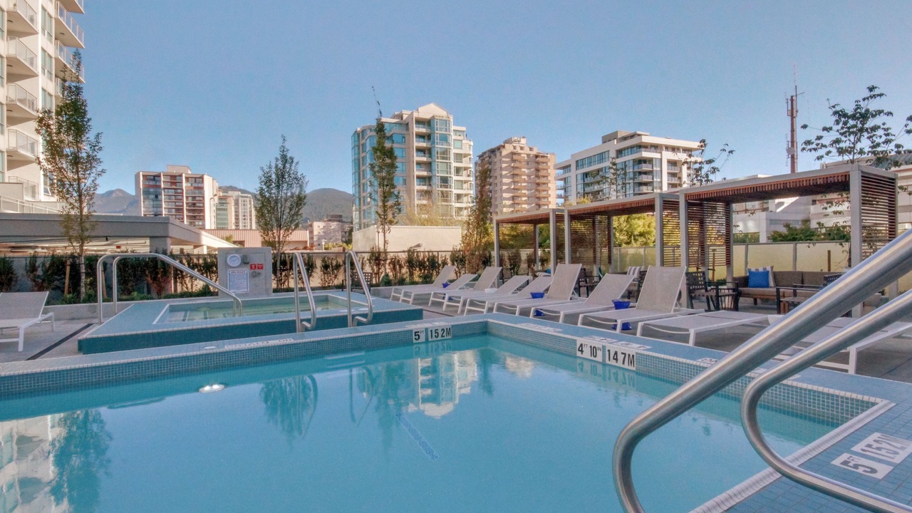 Photo of Outdoor in Central Lonsdale
