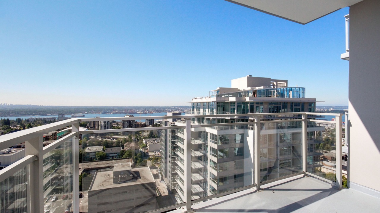 Photo of Outdoor in Central Lonsdale