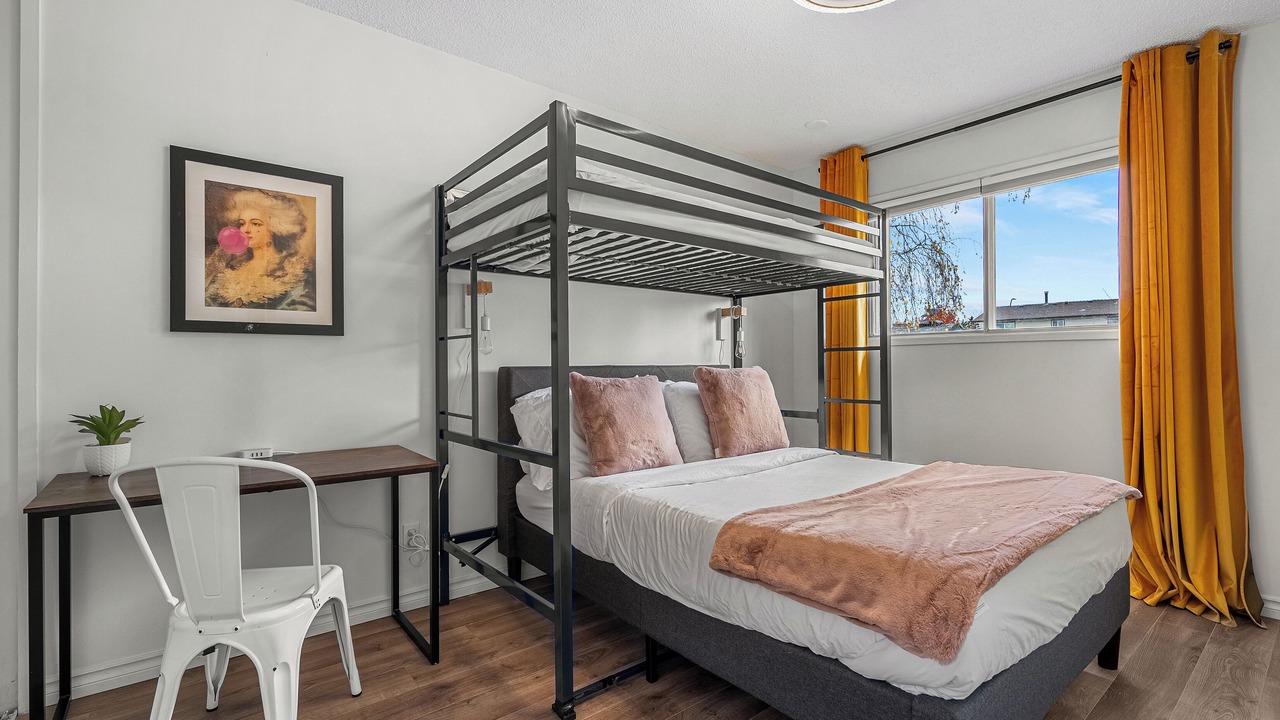 Photo of Bedroom in Cedarbrae