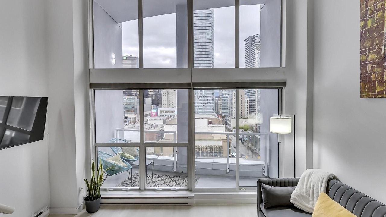 Photo of Livingroom in Downtown Vancouver