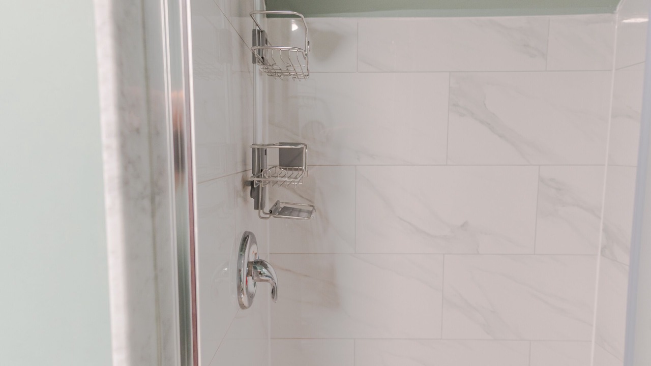 Photo of Bathroom in Niagara Falls