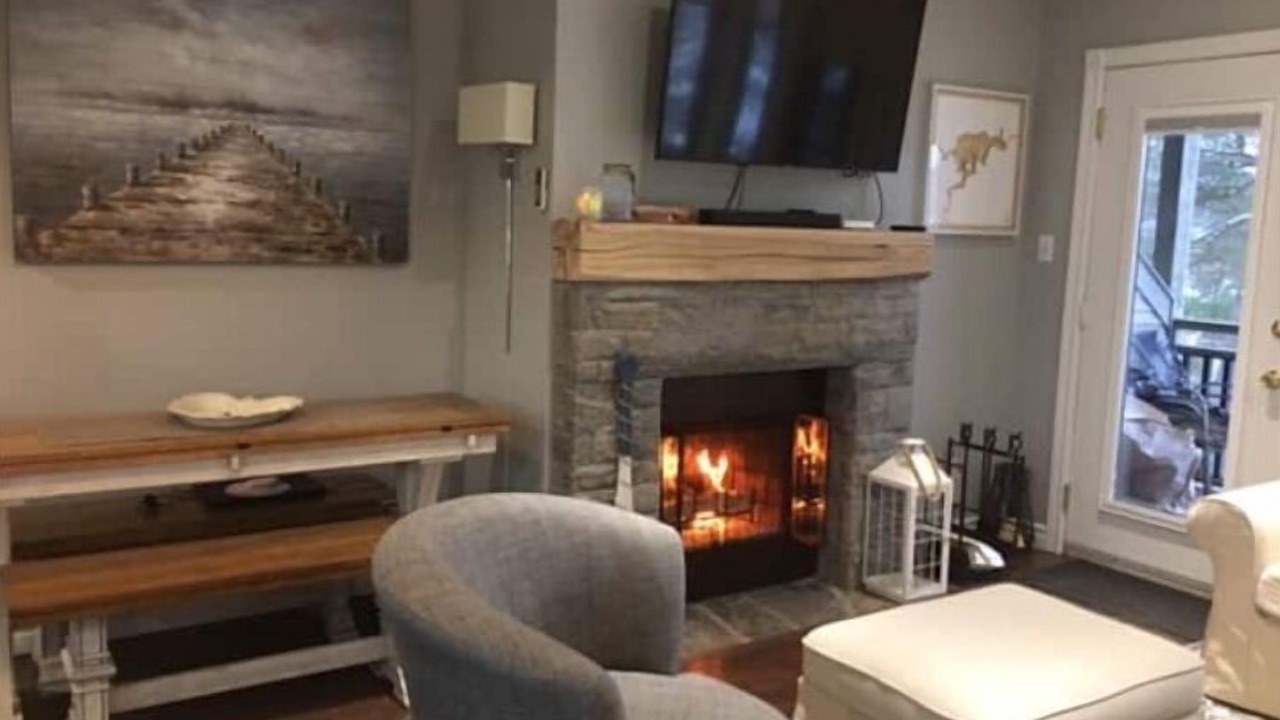 Photo of Livingroom in Huntsville
