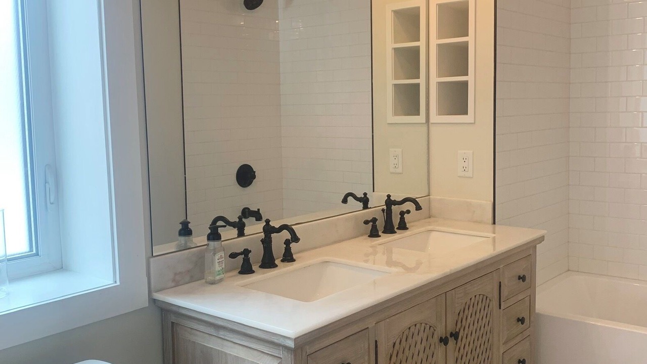 Photo of Bathroom in Lac La Hache