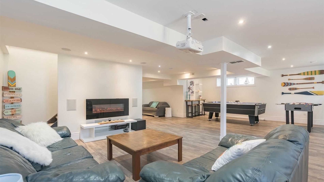 Photo of Livingroom in Tiny