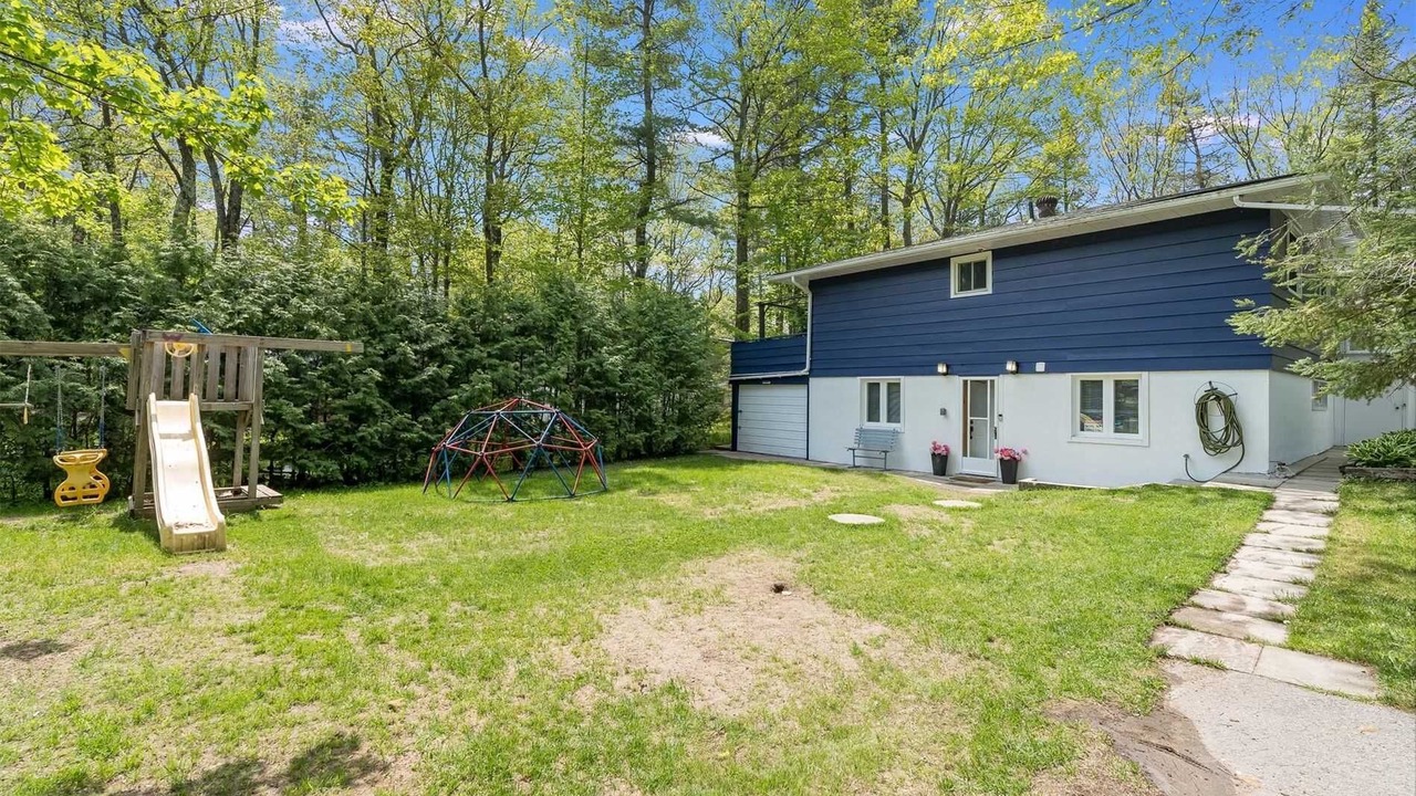 Photo of Outdoor in Tiny