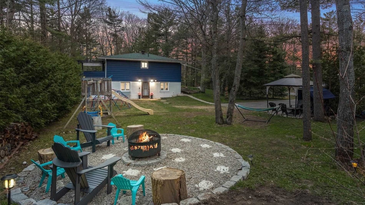 Photo of Outdoor in Tiny