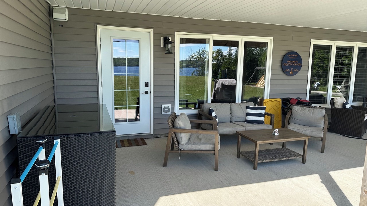 Photo of Patio Balcony in Porters Lake