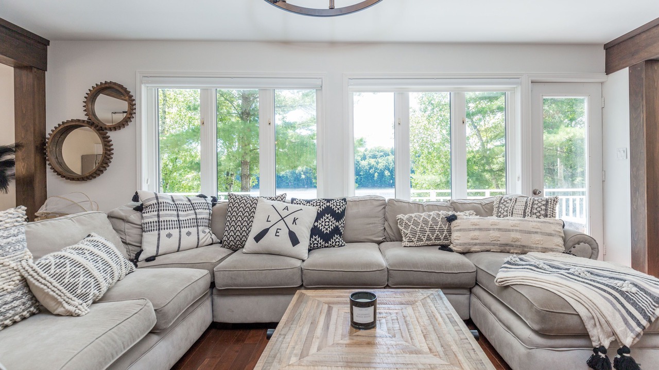 Photo of Livingroom in Humphrey