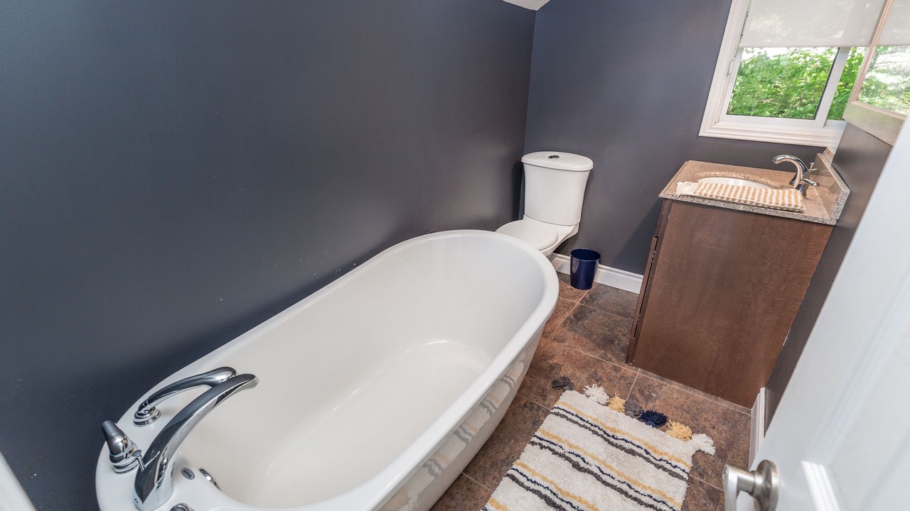 Photo of Bathroom in Humphrey