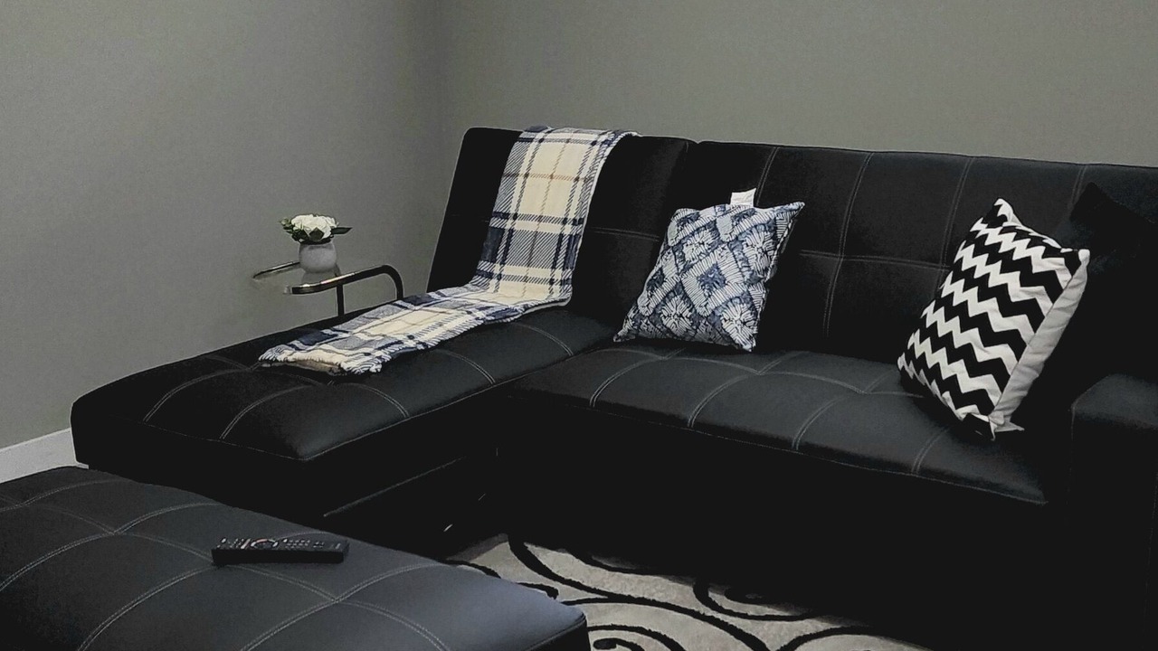Photo of Livingroom in Regina