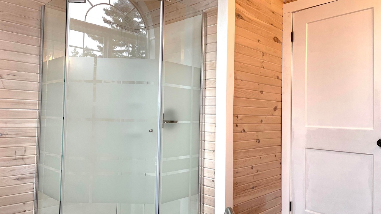 Photo of Bathroom in Cupids