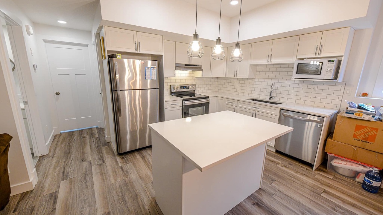 Photo of Kitchen in Grande Prairie