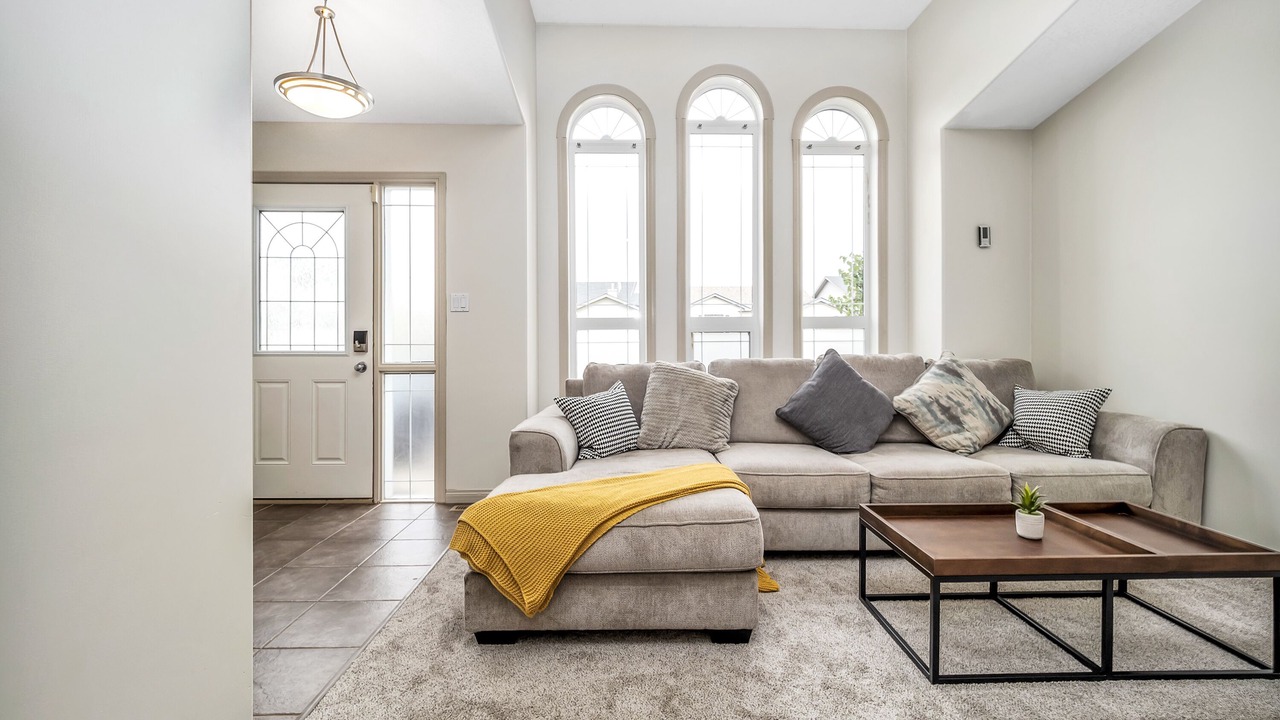 Photo of Livingroom in Lethbridge