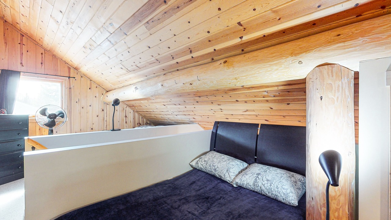 Photo of Bedroom in Lac Le Jeune