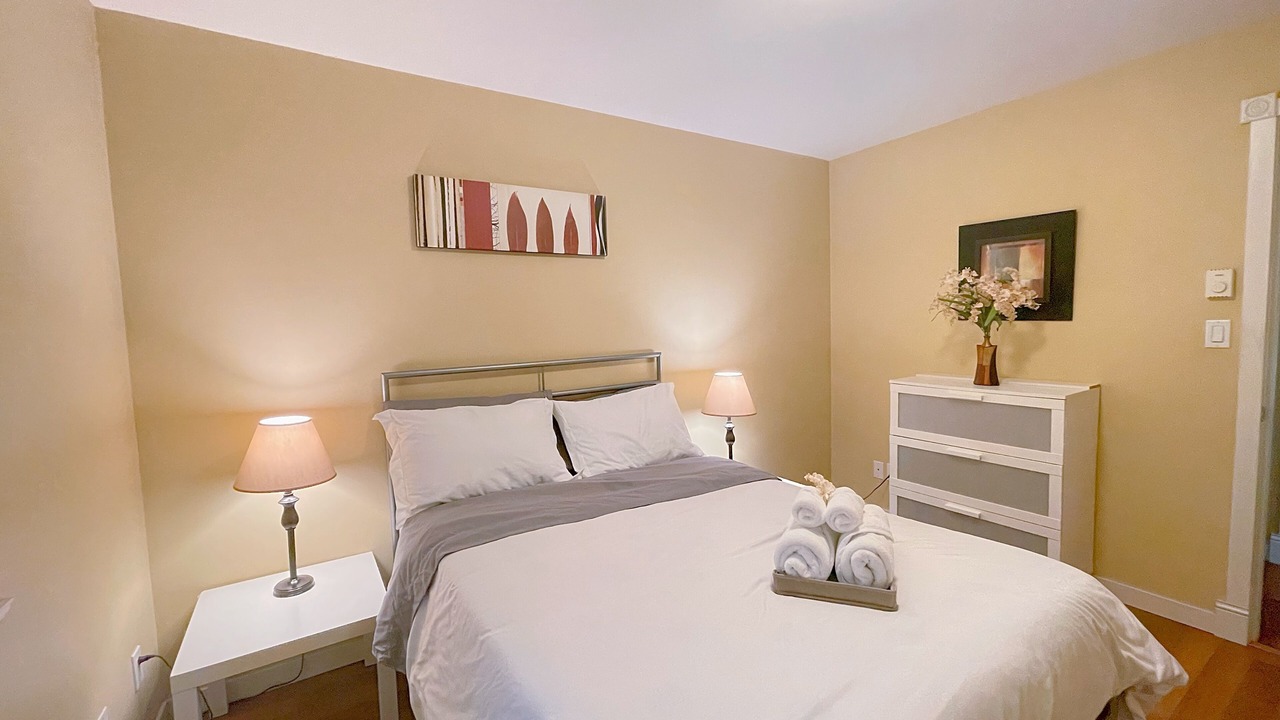 Photo of Bedroom in Campbell River