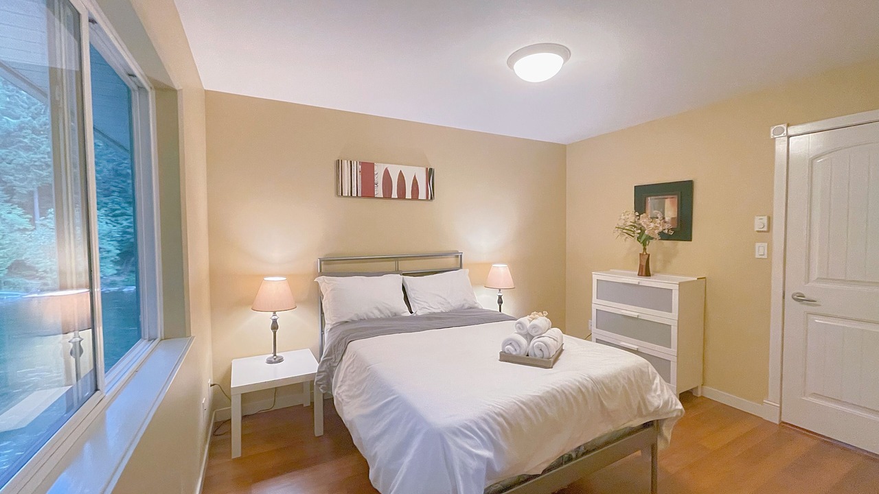 Photo of Bedroom in Campbell River